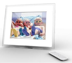 Momento - Digital Photo Frame By i-Mate